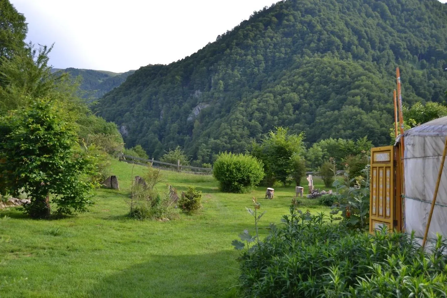 Bed & Breakfast Le Portillon Des Fees Sost